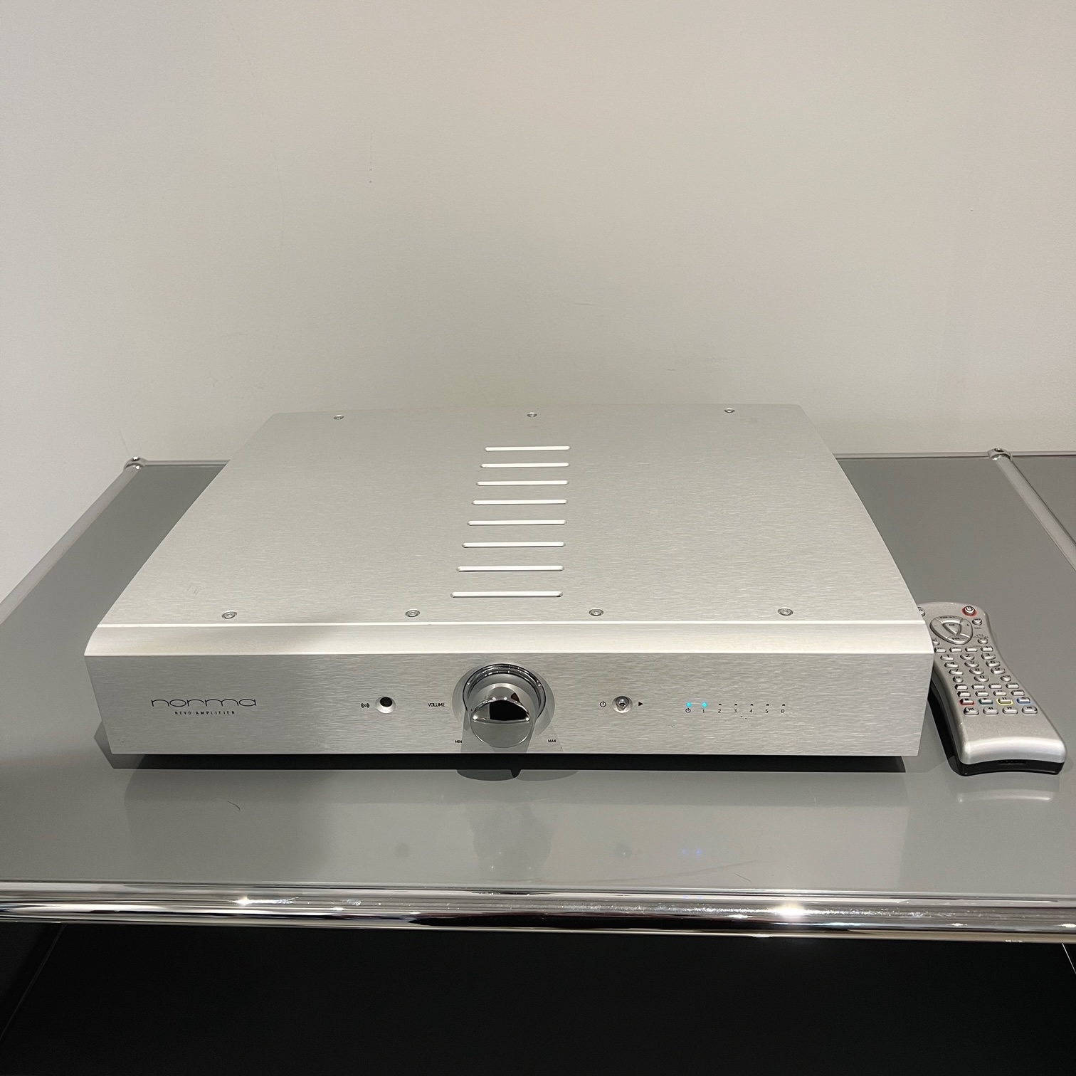 amplificateur intégré Norma IPA 70 finition Silver