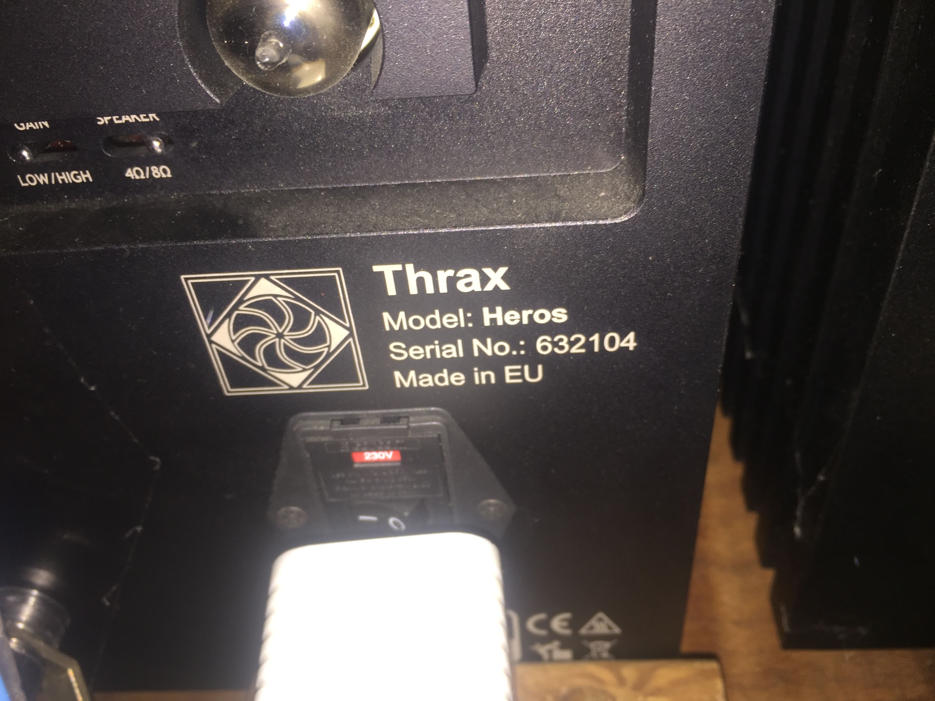 blocs de puissance THRAX Héros