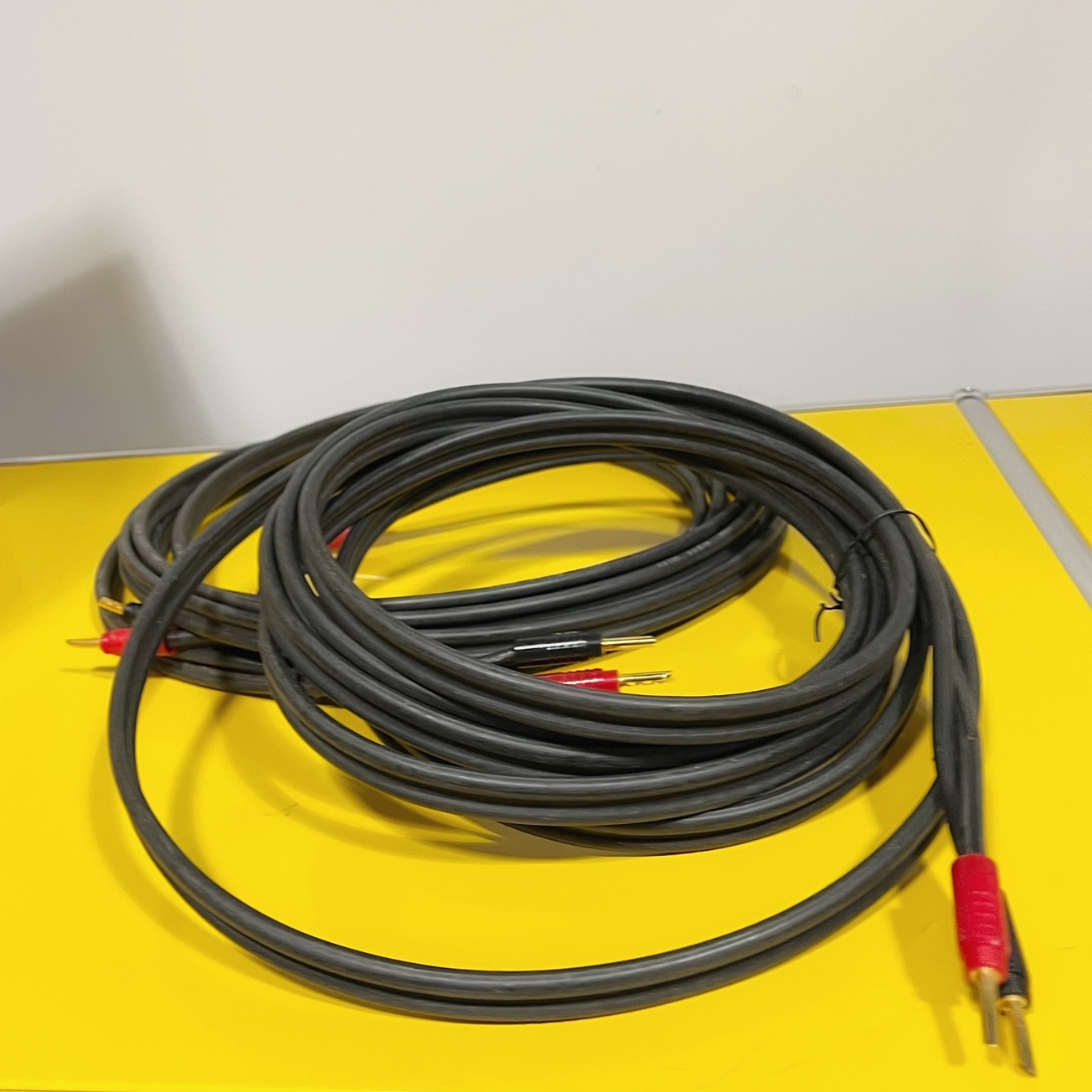 cable Naim NAC A5 avec terminaison fiches bananes BFA