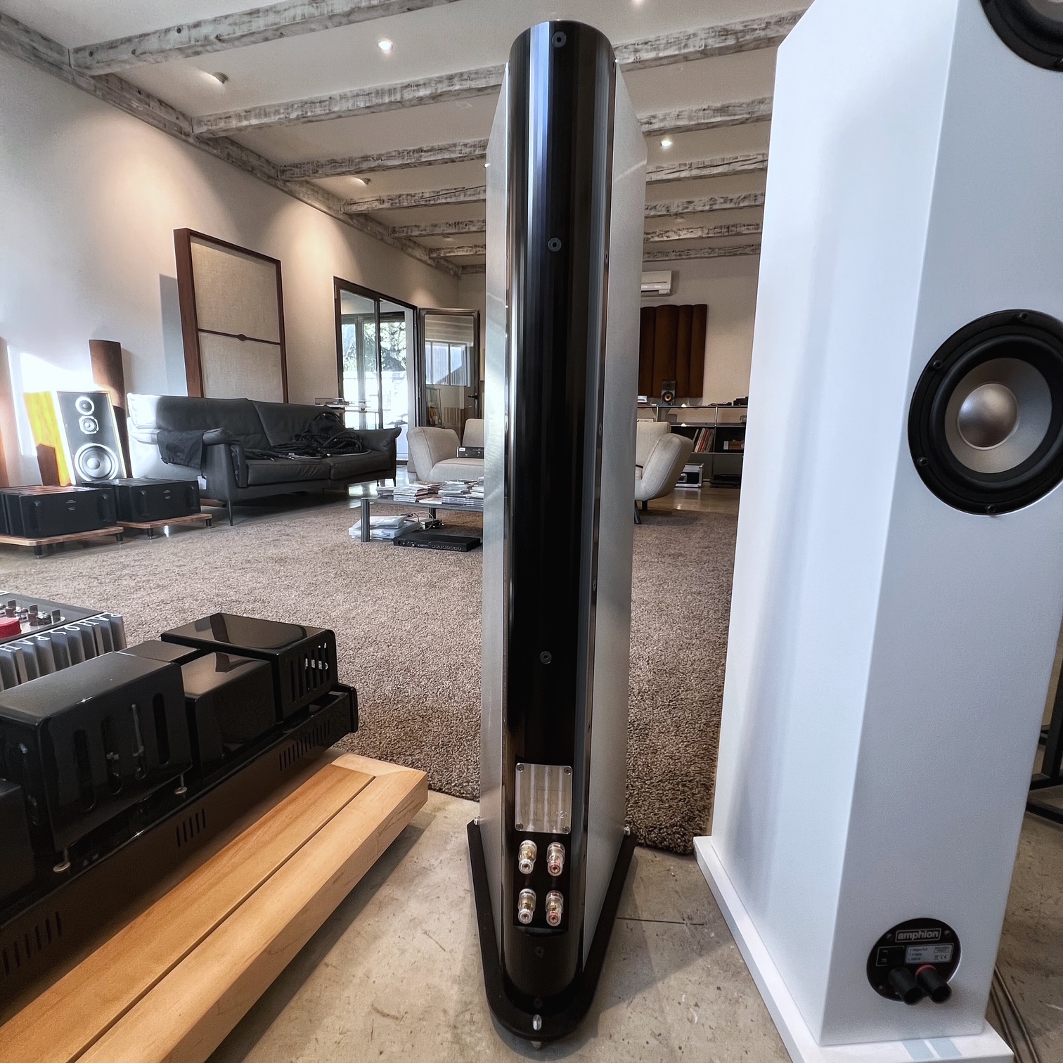 enceintes YG Acoustics Carmel
