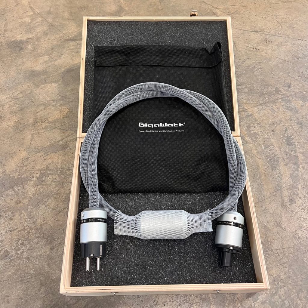 cable secteur GIGAWATT LS1 EVO+