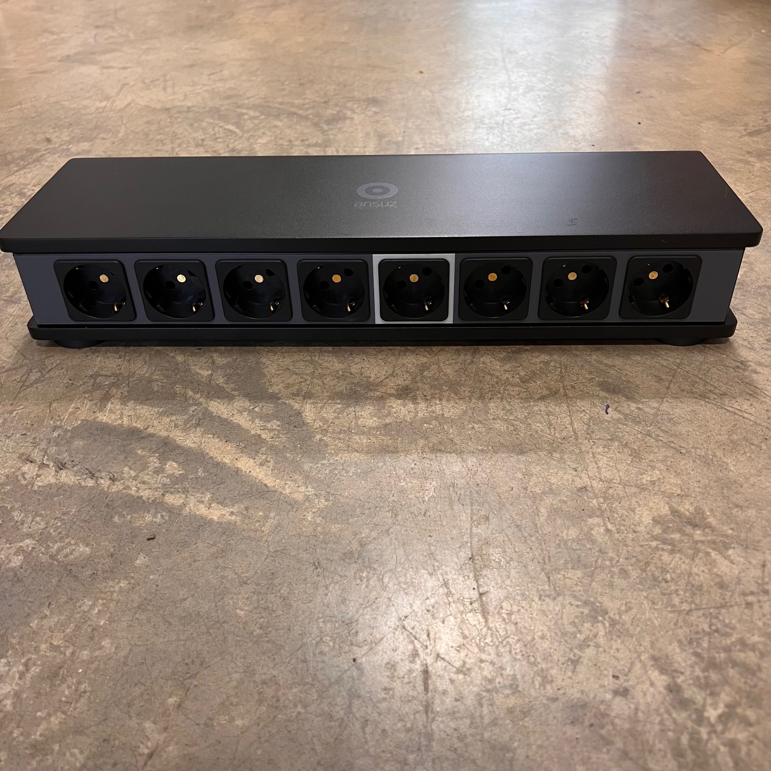 Ansuz acoustics Mainz8 D