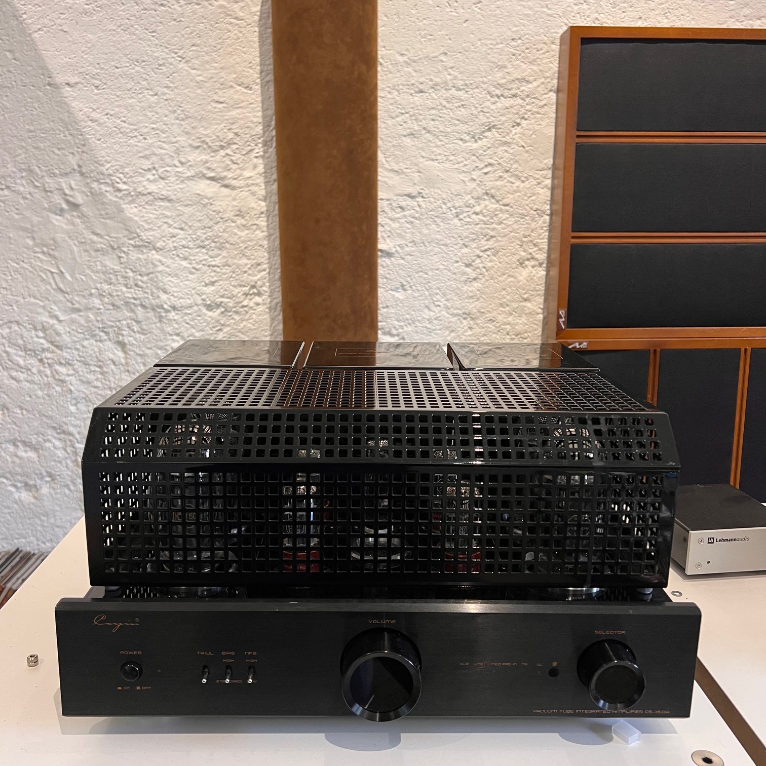 amplificateur intégré à tubes CAYIN CS 150R